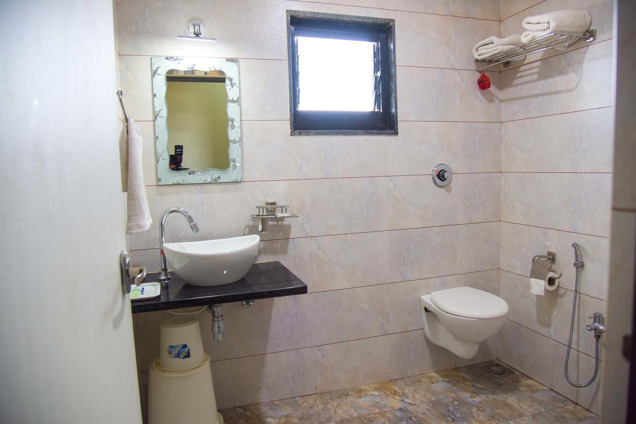 Hotel Tulsi Residency Bhuj Ngoại thất bức ảnh