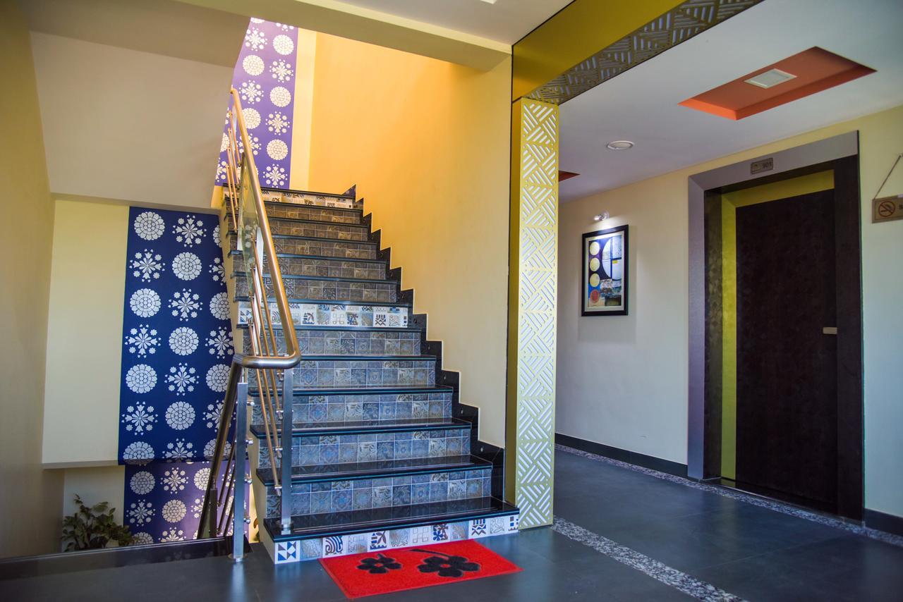 Hotel Tulsi Residency Bhuj Ngoại thất bức ảnh