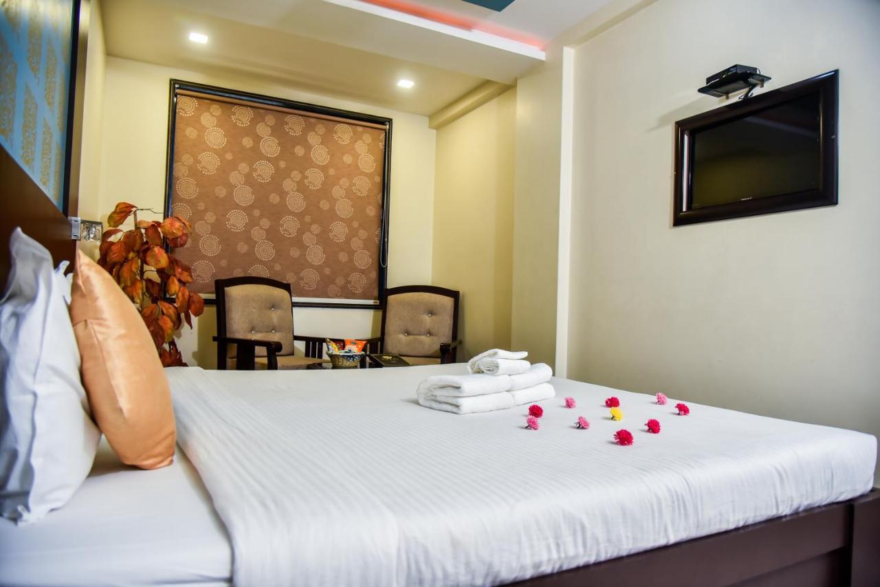 Hotel Tulsi Residency Bhuj Ngoại thất bức ảnh
